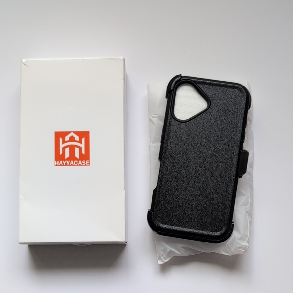 Black Hard Shell iPhone 16 Plus Case Package Hayyacase